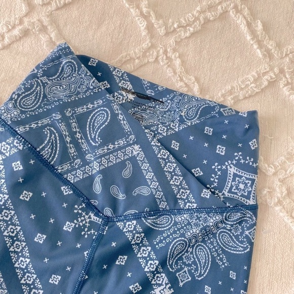 New American Eagle The Lightweight Everything Crossover Soft Legging S 7/8 - Picture 7 of 8